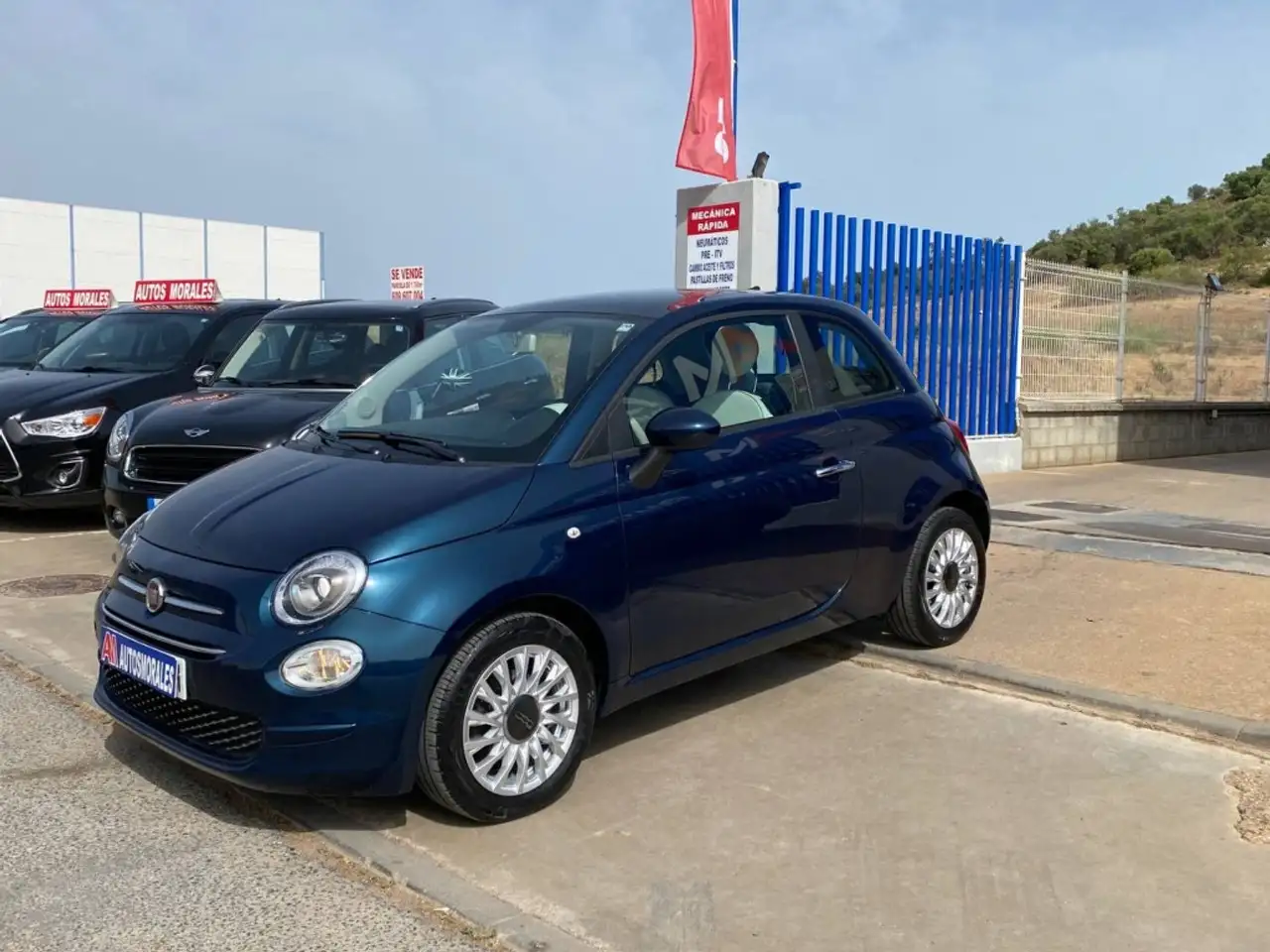 Renting fiat 500 1 0 gse lounge azul