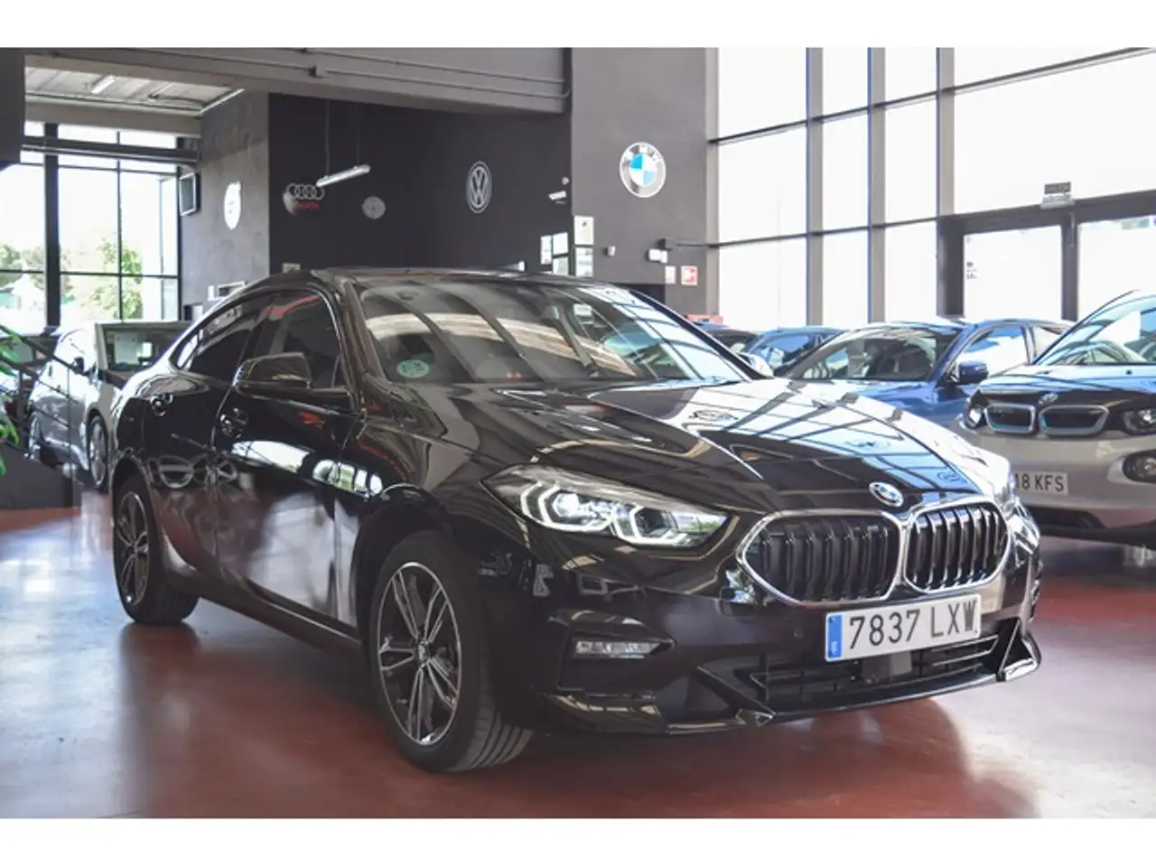 Renting BMW 218 218i Gran Coupé Negro