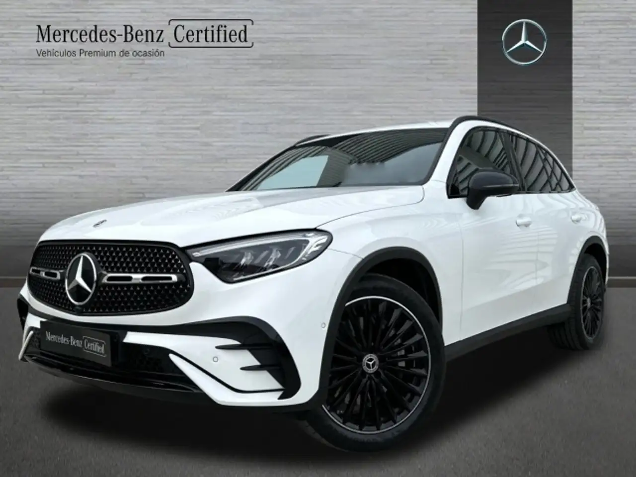 Renting Mercedes-Benz GLC 63 AMG 220d 4Matic 9G-Tronic Blanco