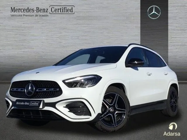 Renting MERCEDES Clase GLA GLA 200 7G-DCT 1 3