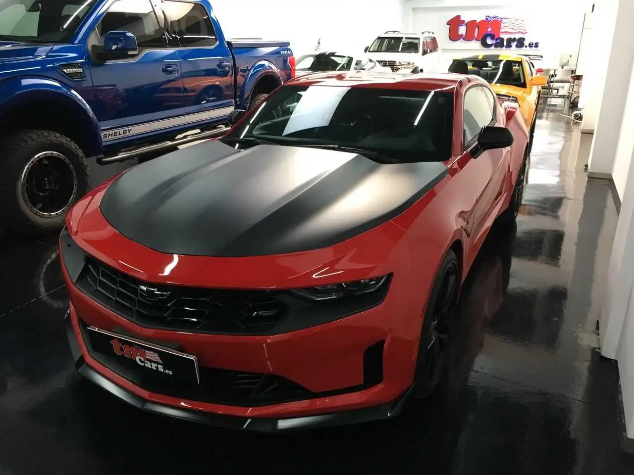 Renting Chevrolet Camaro RS 2.0 TURBO 2019 Rojo