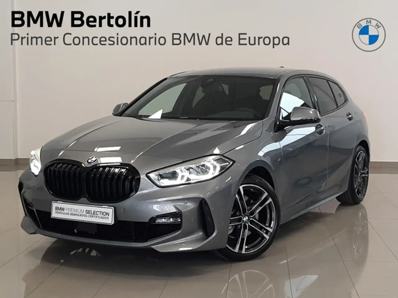 Renting BMW 118 118dA Business Gris 3