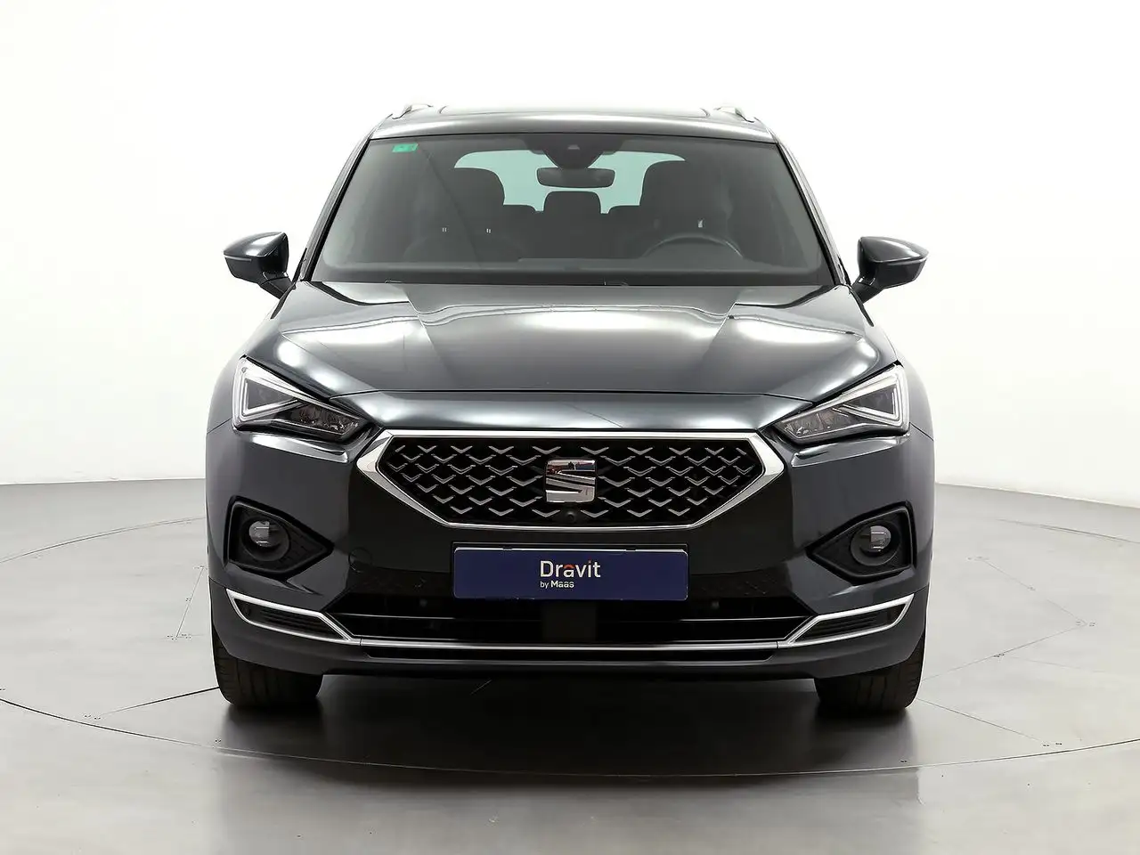 Renting SEAT Tarraco 2.0TDI S&S Xcellence DSG 4Drive 190 Gris 1