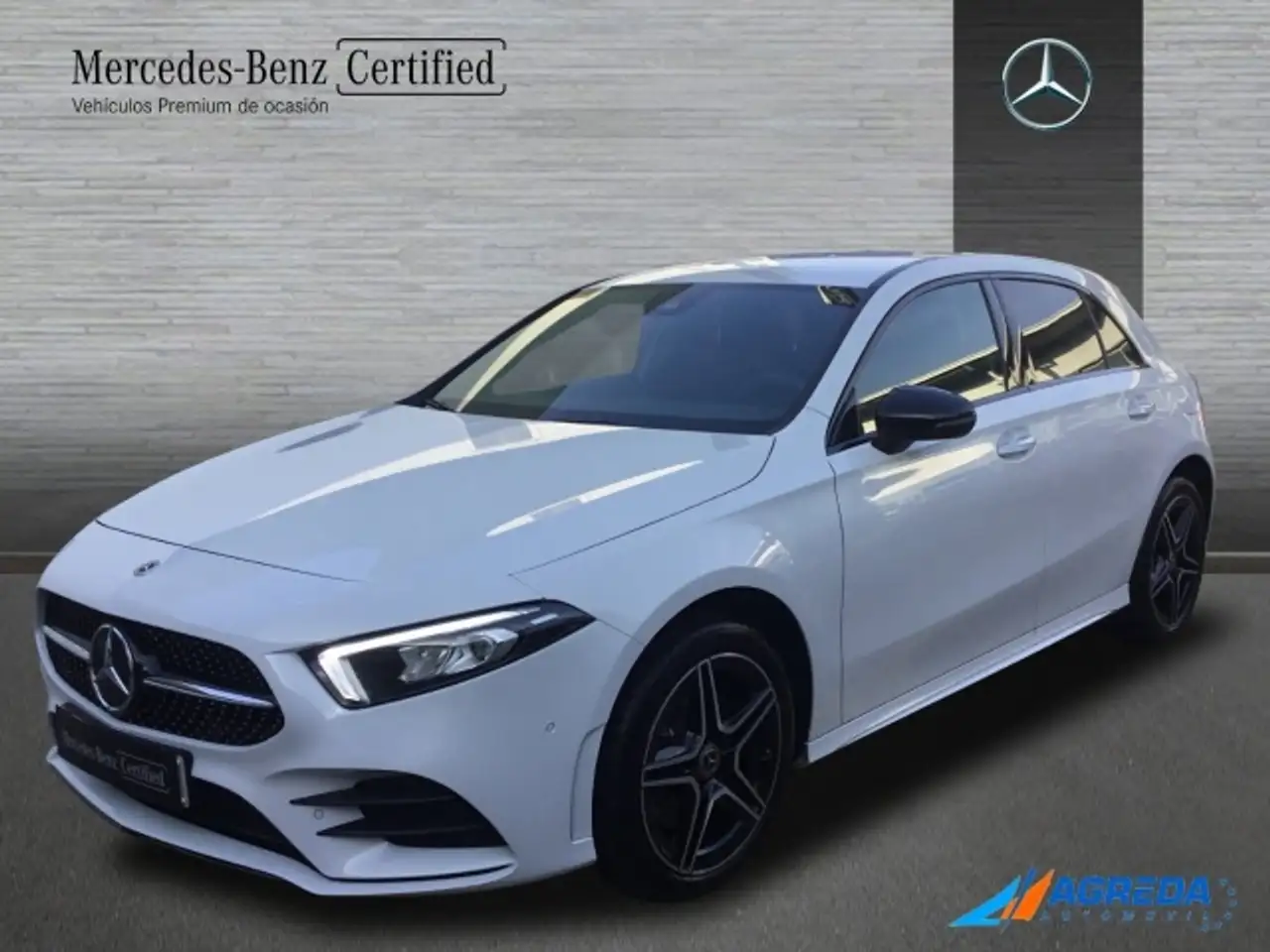 Renting Mercedes-Benz A 250 250e 8G-DCT Blanco 1