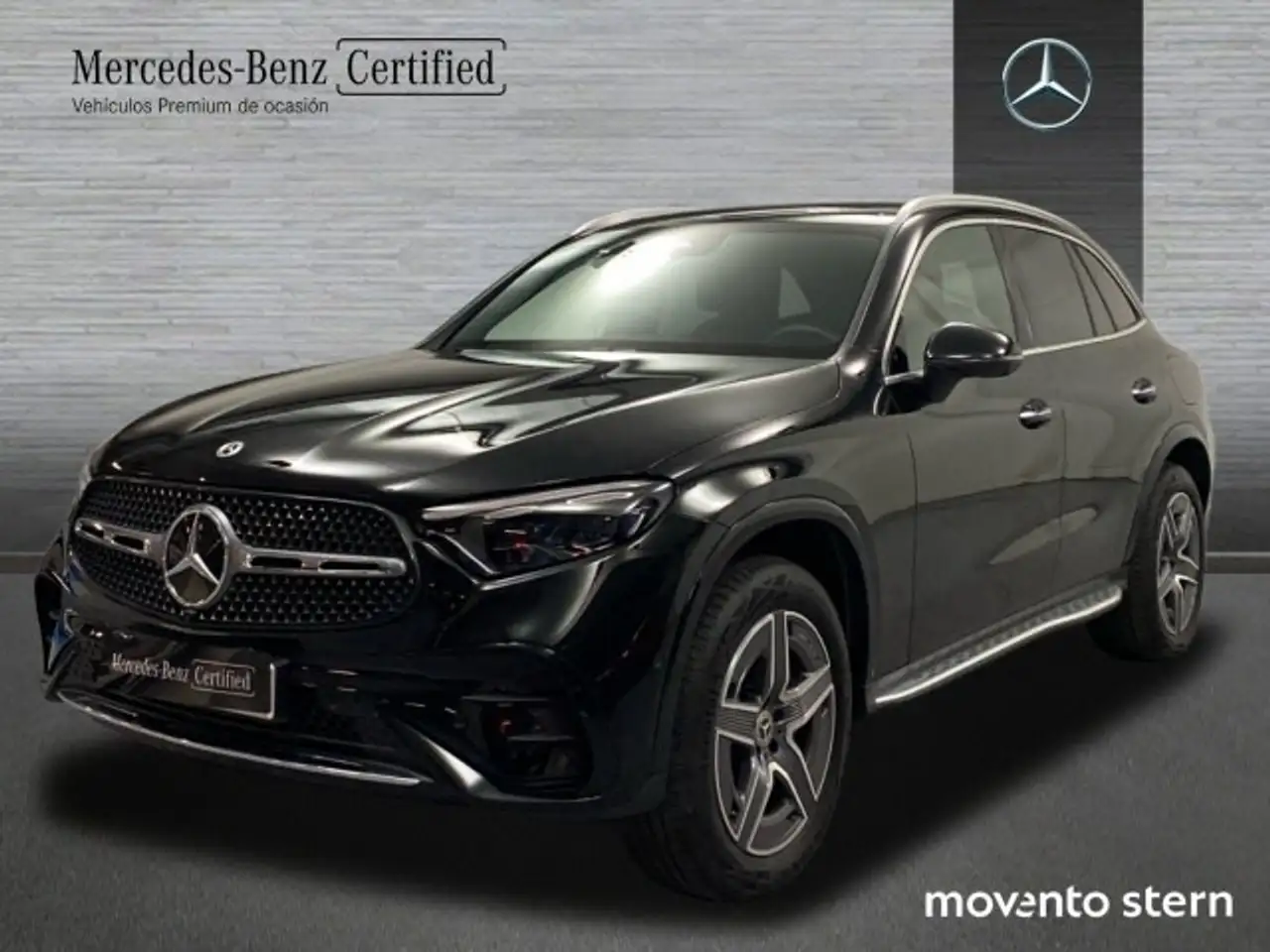 Renting Mercedes-Benz GLC 300 300e 4Matic 9G-Tronic Negro