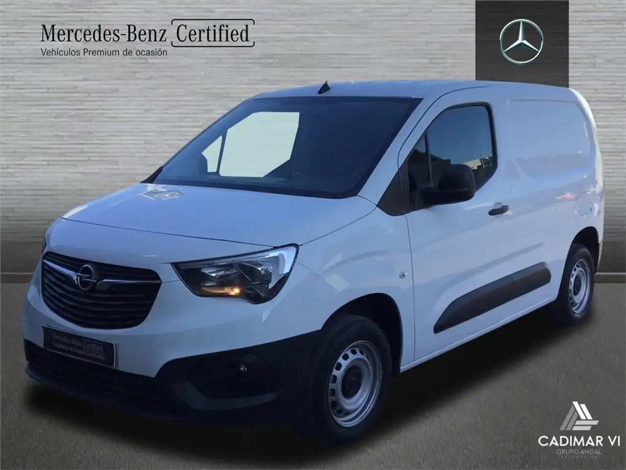 Renting Opel Combo N1 1.5 TD 75kW (100CV) Express L H1 1000kg