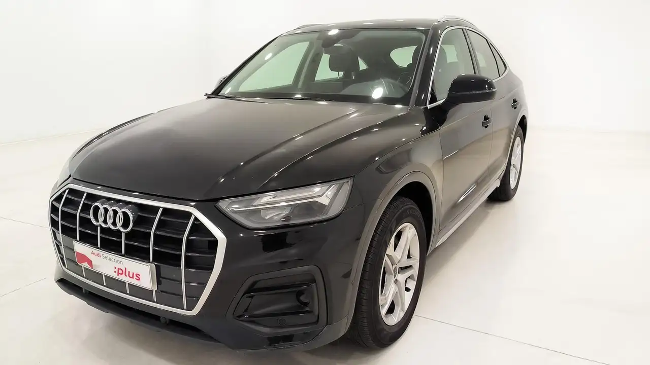 Renting Audi Q5 Sportback 35 TDI Advanced S tronic Negro