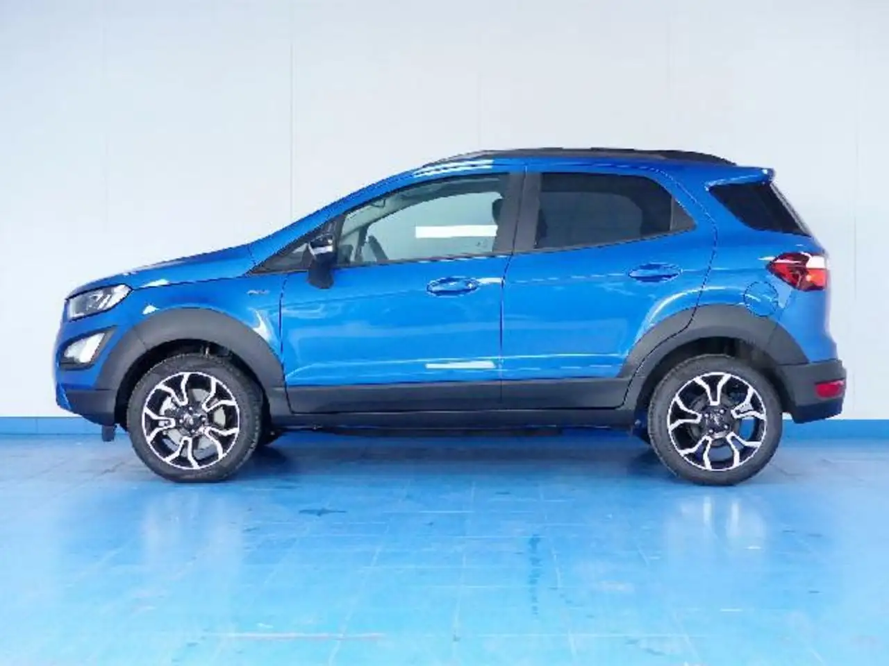 Renting Ford EcoSport 1.0T ECOBOOST 92KW ACTIVE 125 5P Azul 7