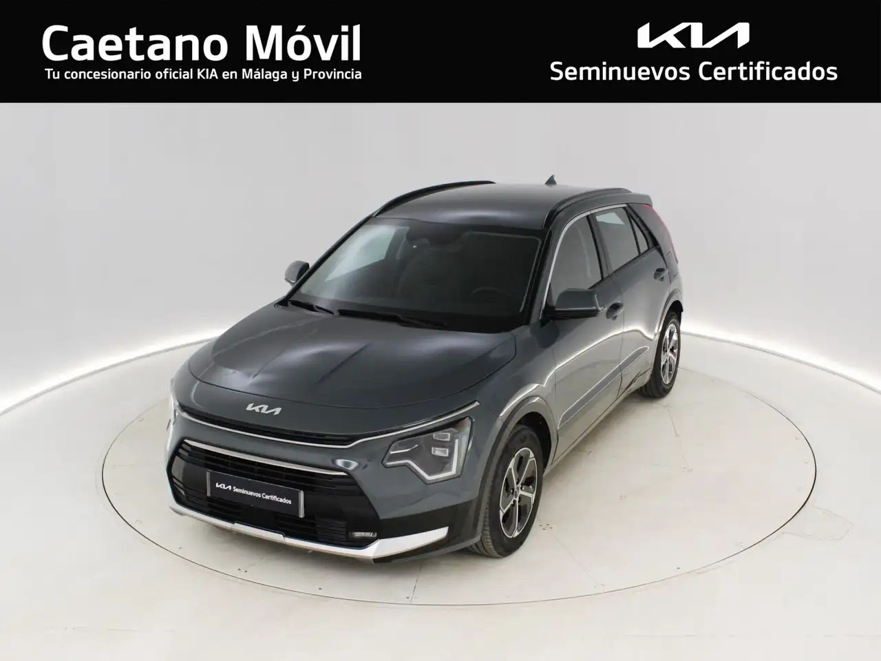 Renting Kia Niro 1.6 GDi HEV 104kW (141CV) Drive Verde 1