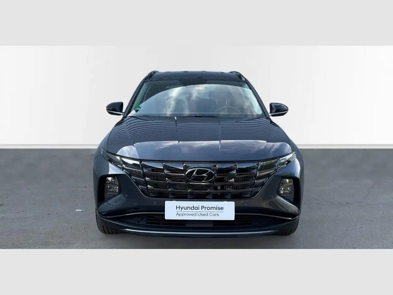 Renting Hyundai TUCSON 1.6 TGDI 48V Tecno Sky 4×2 DT Gris