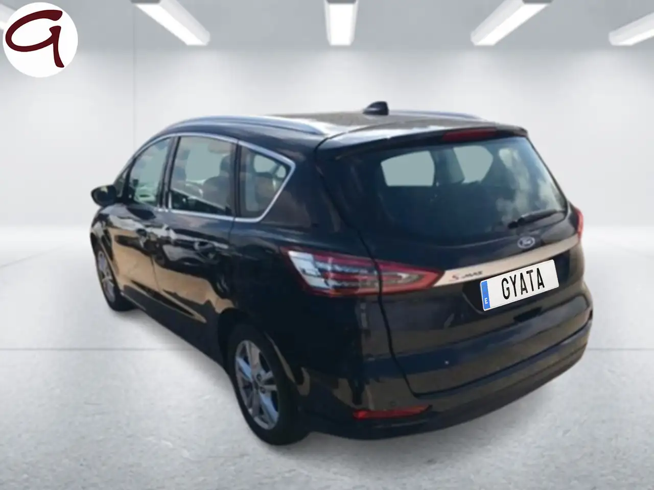 Renting Ford S-Max 2.5 Duratec FHEV Titanium Aut. 190 Negro