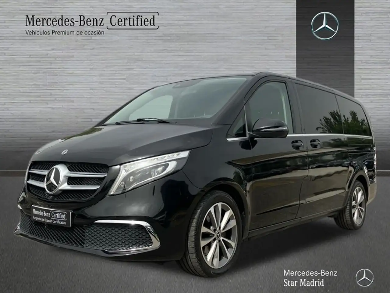 Renting Mercedes-Benz V 220d Largo Avantgarde Negro 2 2