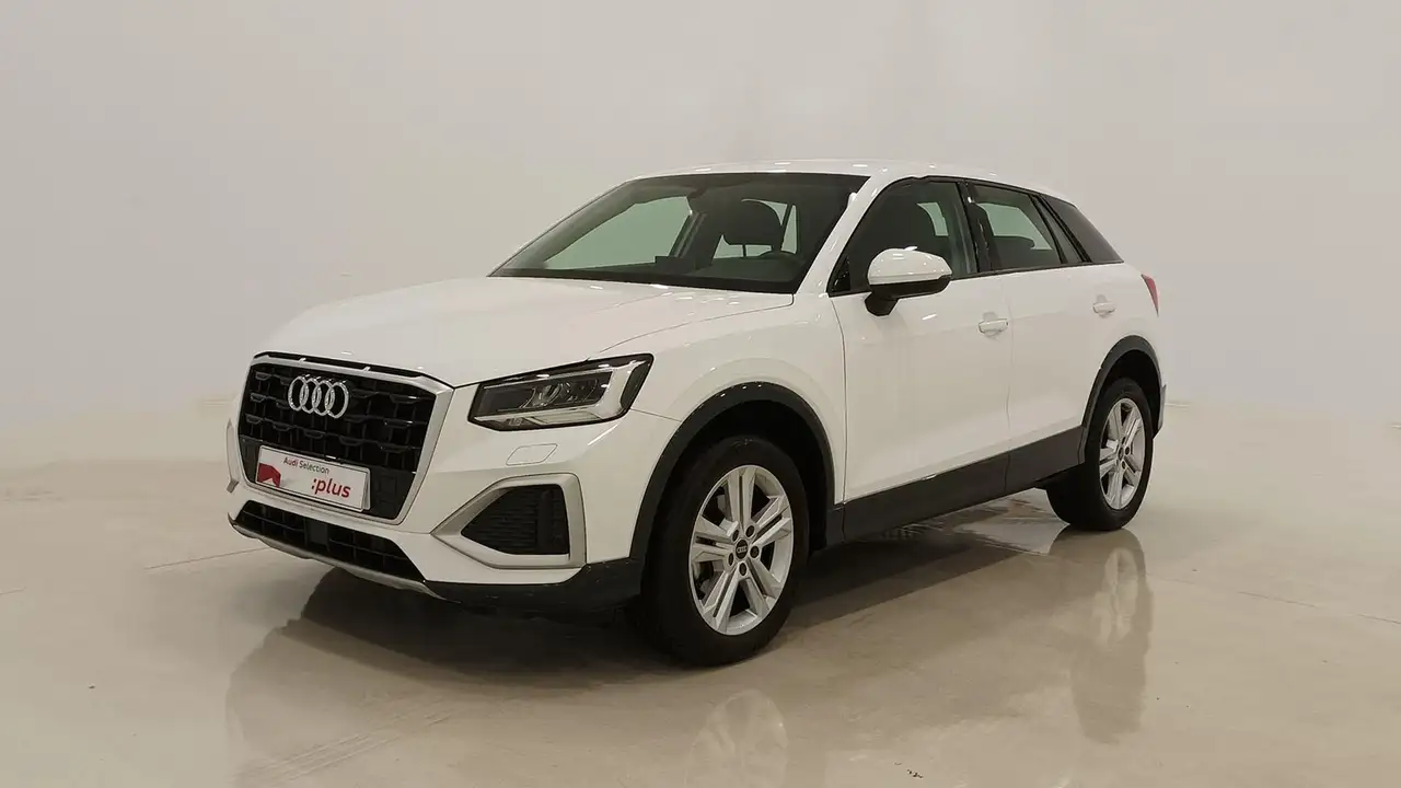 Renting Audi Q2 30 TDI Advanced S tronic 85kW Blanco 1