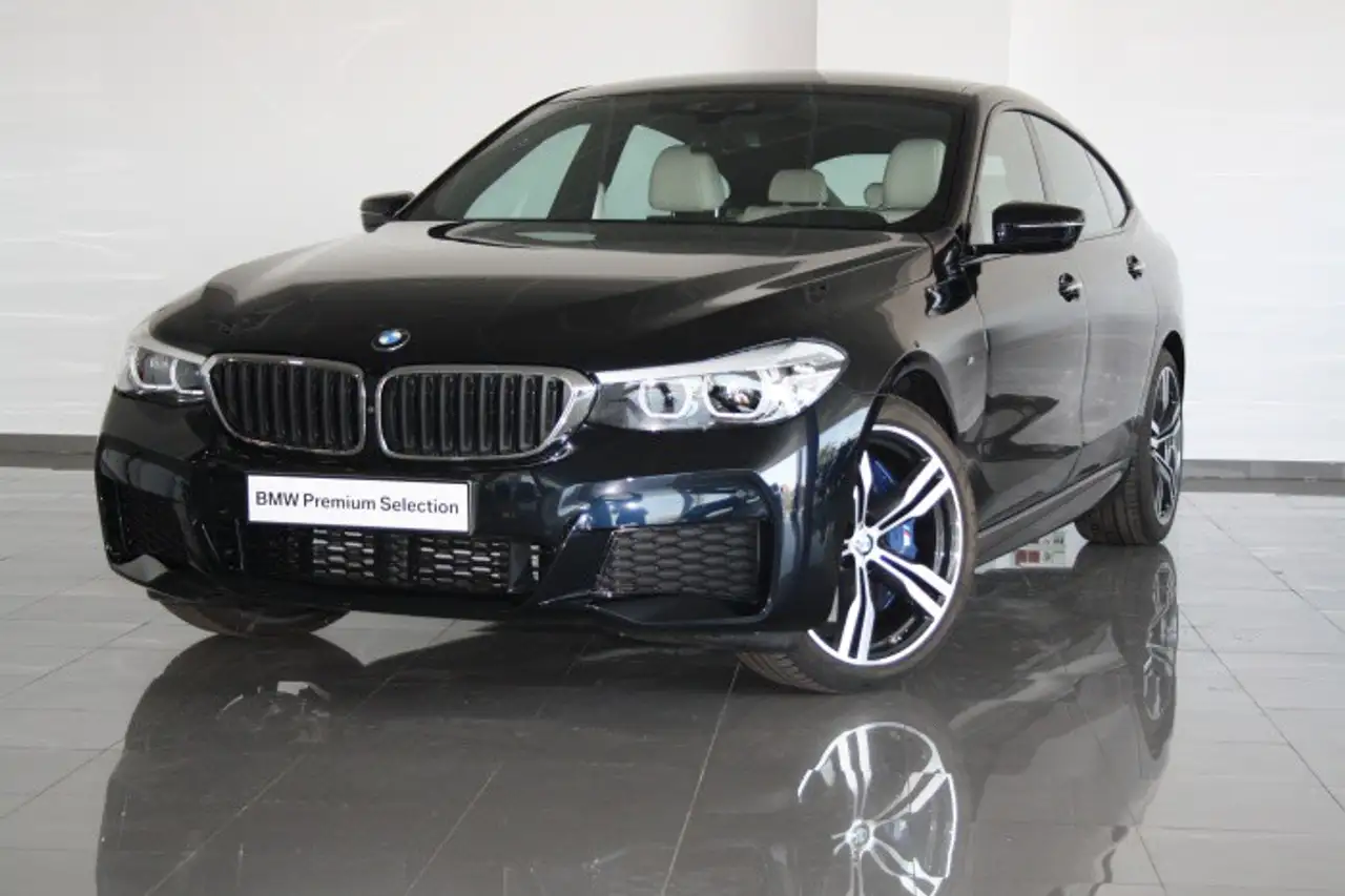 Renting BMW 630 630dA Gran Turismo Gris