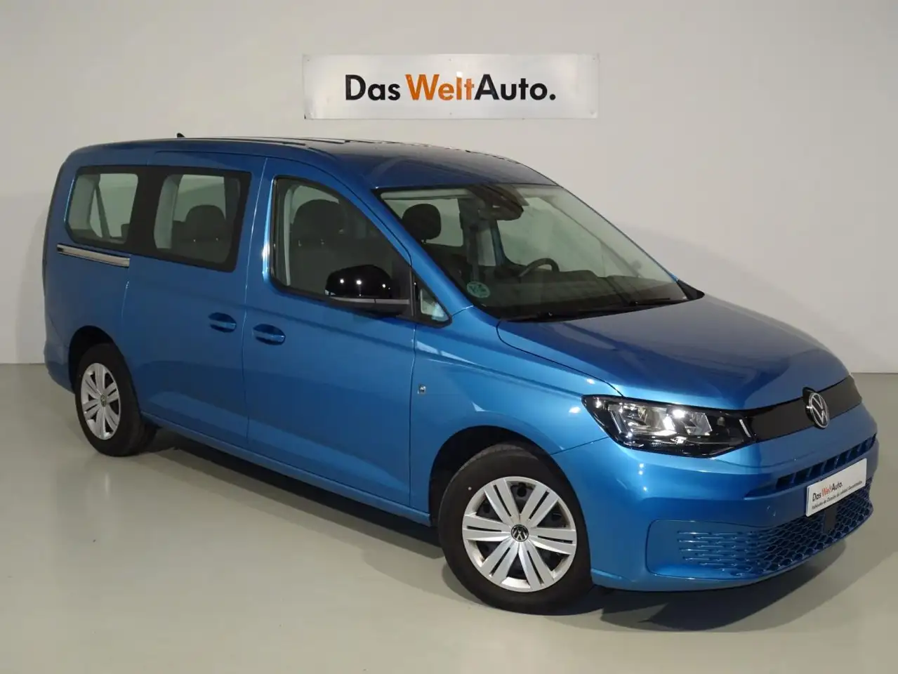 Renting Volkswagen Caddy Maxi Origin 2.0 TDI 75kW (102CV) Azul