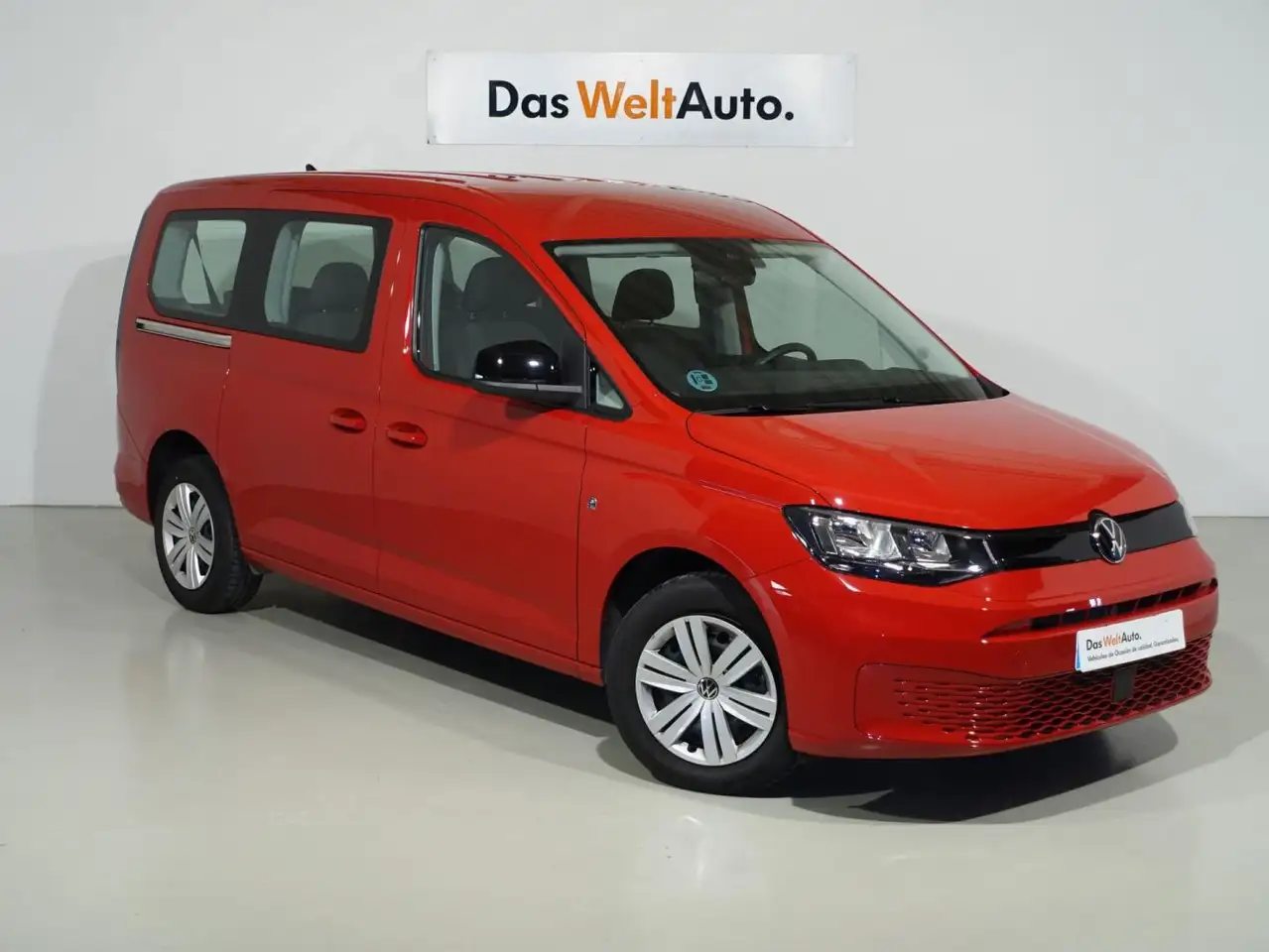 Renting Volkswagen Caddy Maxi Origin 2.0 TDI 90kW (122CV) DSG Rojo