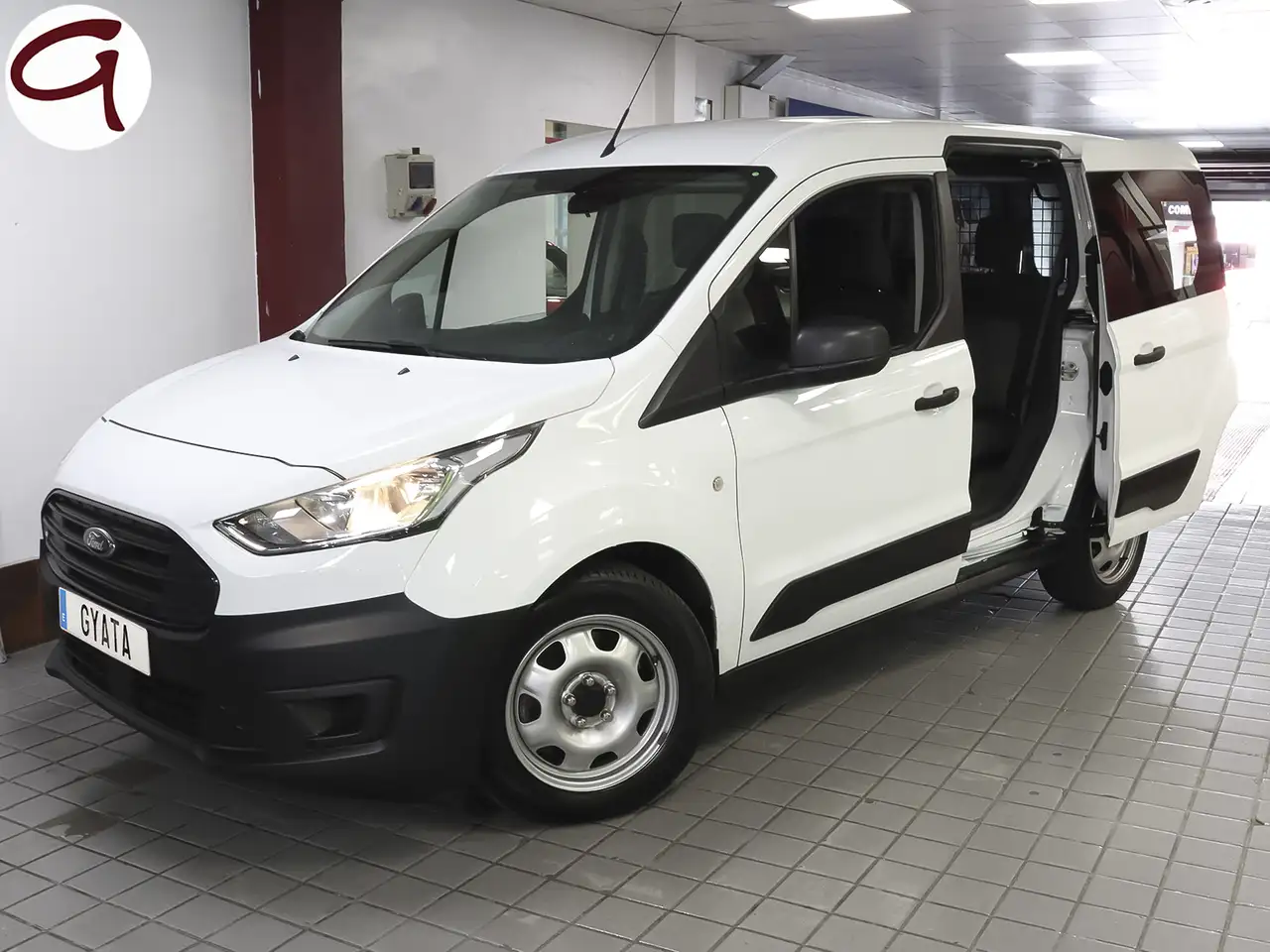 Renting Ford Connect Comercial FT 220 Kombi S&S B. Corta L1 Amb Blanco