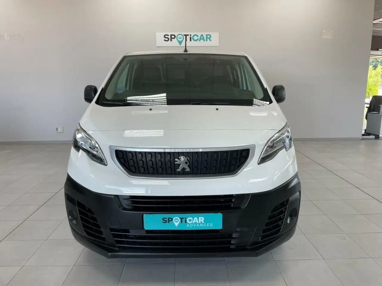 Renting Peugeot Expert Fg. Standard 1.5BlueHDi S&S Pro 120 Blanco 5