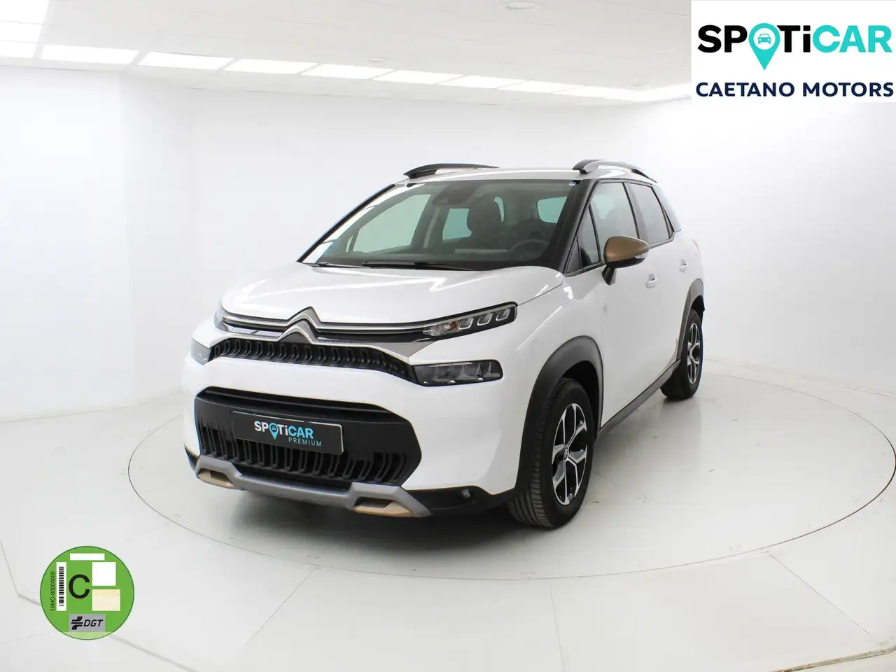 Renting Citroen C3 Aircross Puretech S&S C-Series 110 Blanco 1