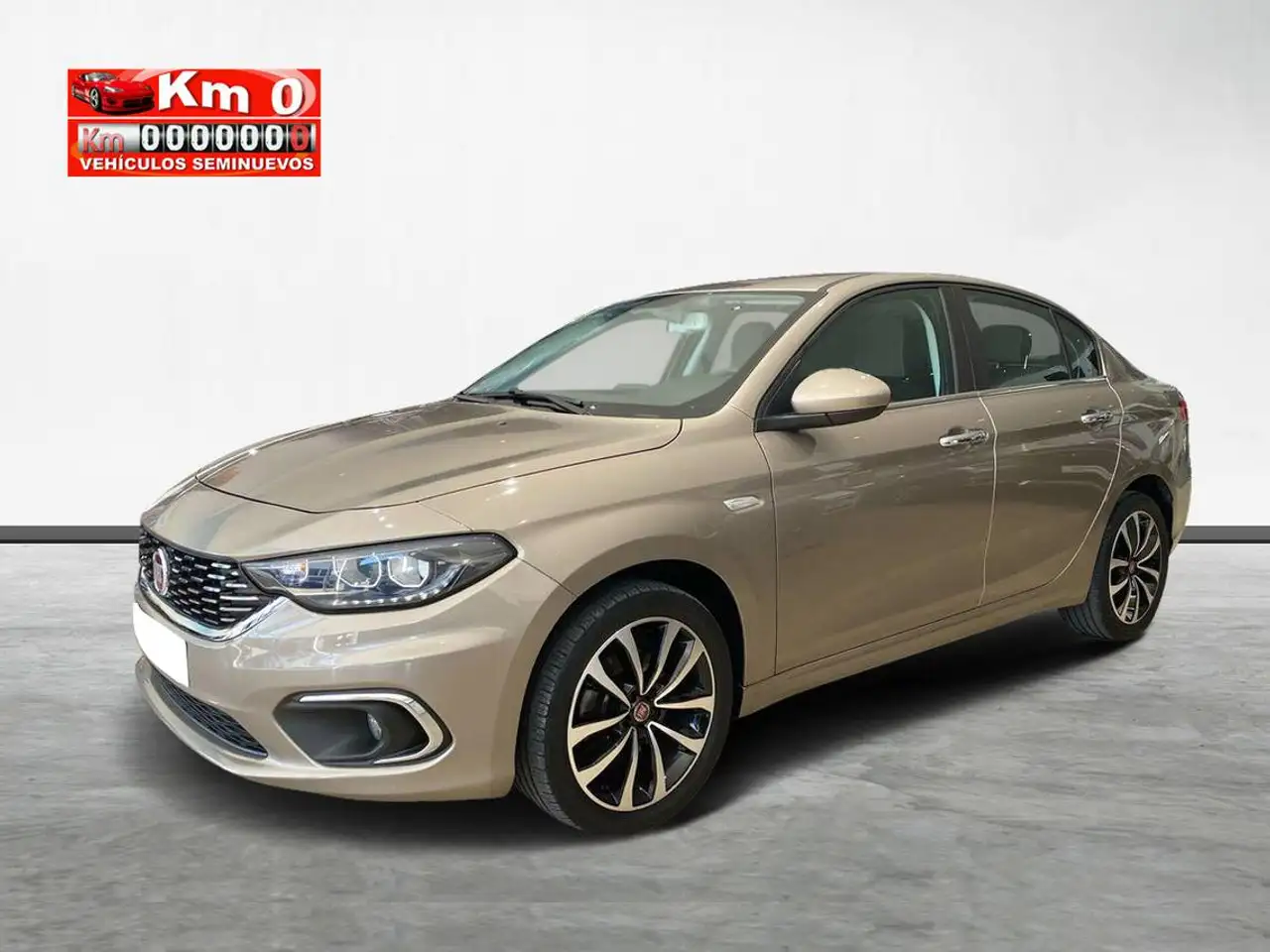 Renting Fiat Tipo Sedán 1.6 Multijet II Lounge Marrón