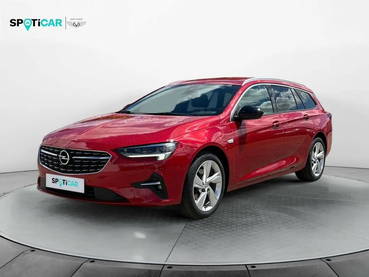 Renting Opel Insignia ST  1.5D DVH 90kW (122CV) MT6 GS Line Rojo