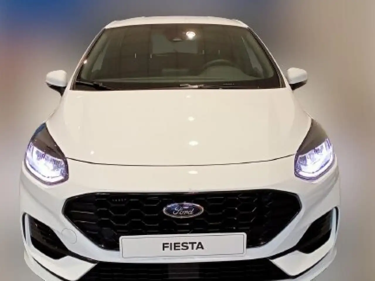 Renting Ford Fiesta 1.0 EcoBoost MHEV ST Line 125 Blanco 1 1