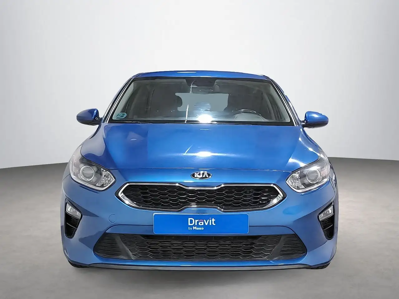 Renting Kia Ceed / cee’d 1.0 T-GDI Drive Azul 2