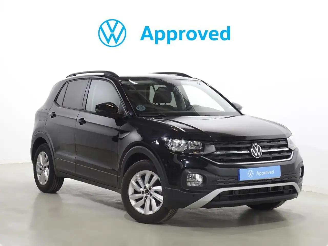 Renting Volkswagen T-Cross 1.0 TSI Advance 81kW Negro 1