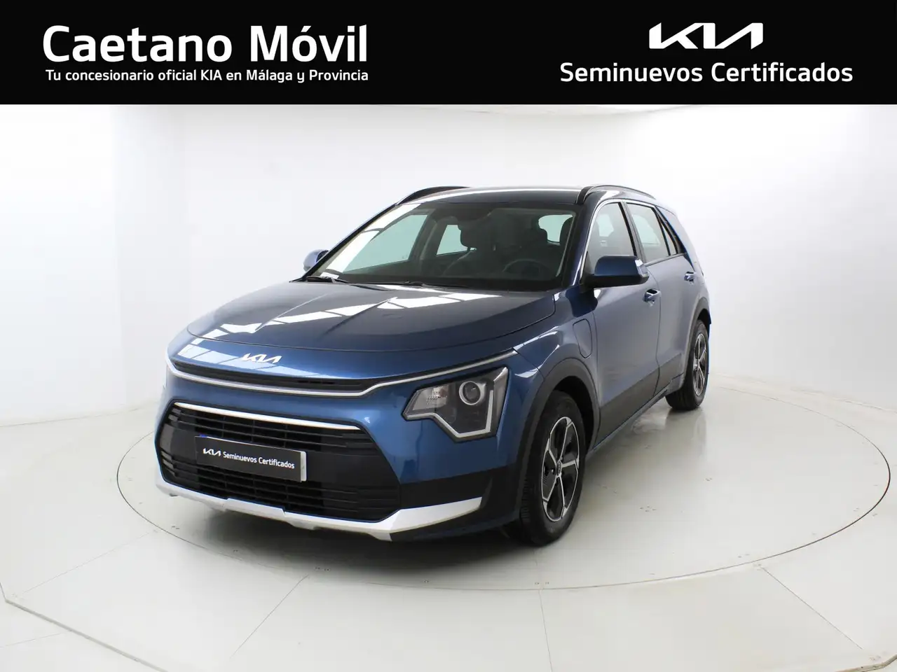 Renting Kia Niro 1.6 GDi PHEV 135kW (183CV) Concept Azul 1