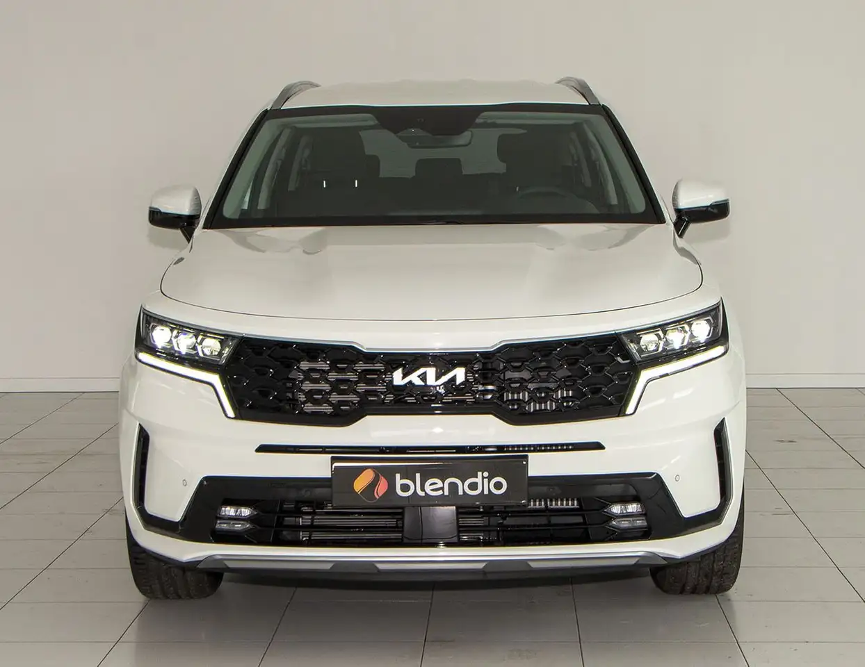 Renting Kia Sorento 1.6 T-GDI HEV DRIVE AUTO 2WD 230 5P 7 Plazas Blanco