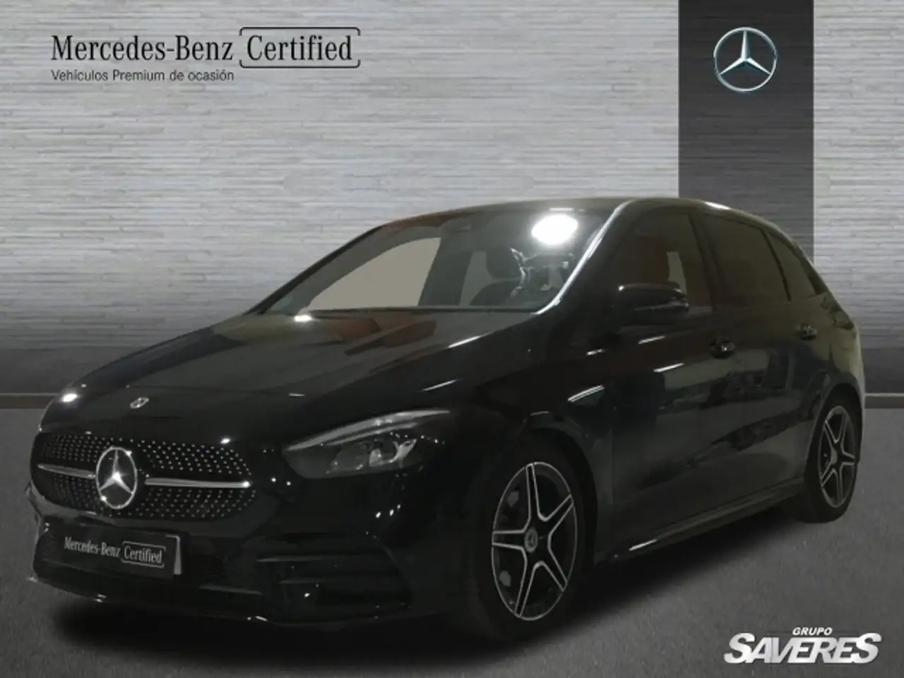 Renting Mercedes-Benz B 250 180d Negro