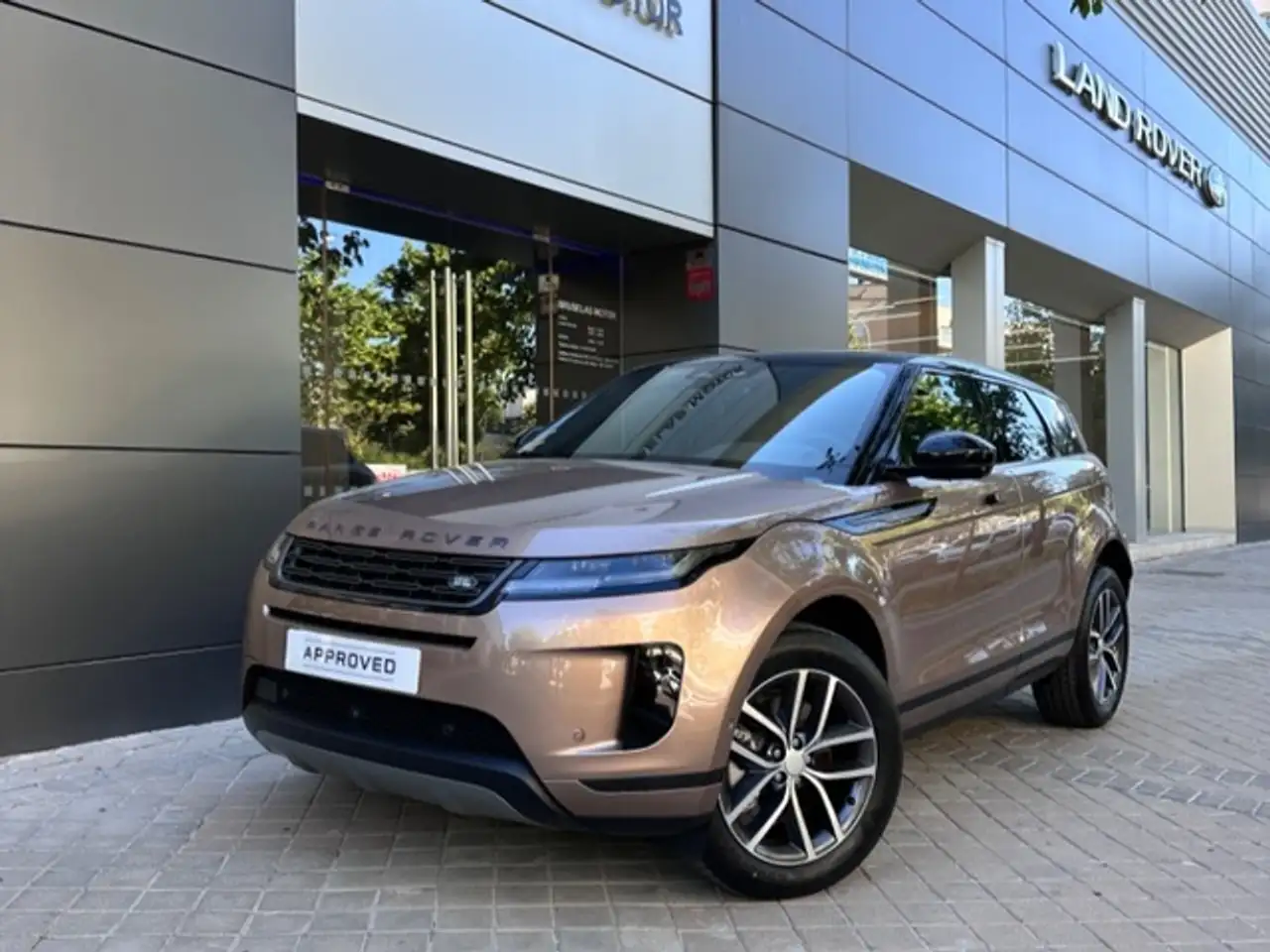 Renting Land Rover Range Rover Evoque 2.0D I4 MHEV S AWD Aut. 163 Marrón