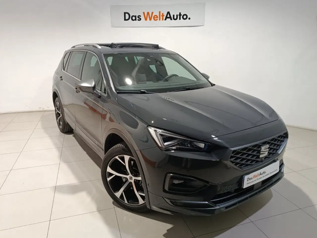 Renting SEAT Tarraco 2.0TDI S&S FR DSG-7 150 Gris