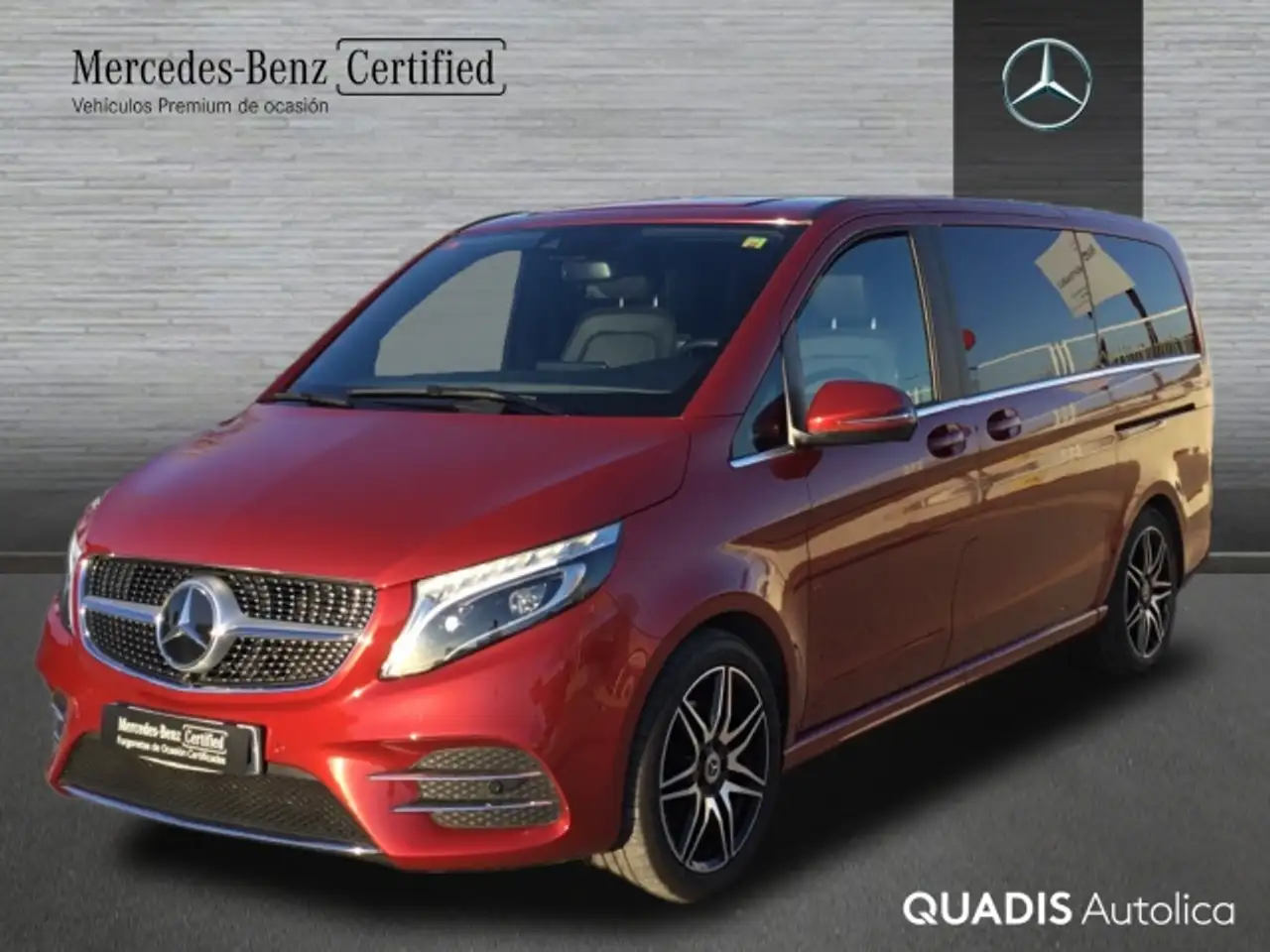 Renting Mercedes-Benz V 300d Largo Avantgarde Burdeos