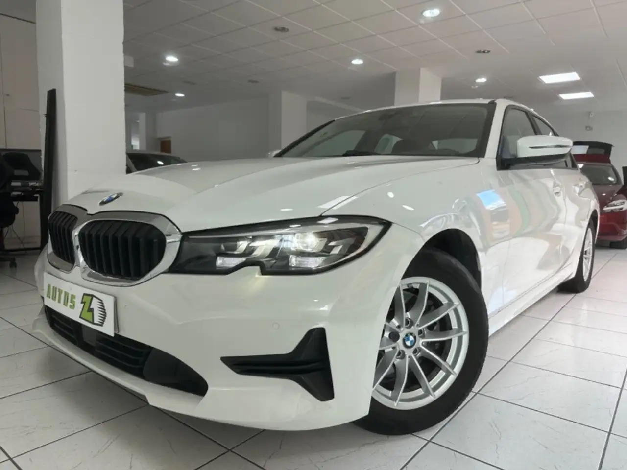 Renting BMW 320 320dA Blanco 6