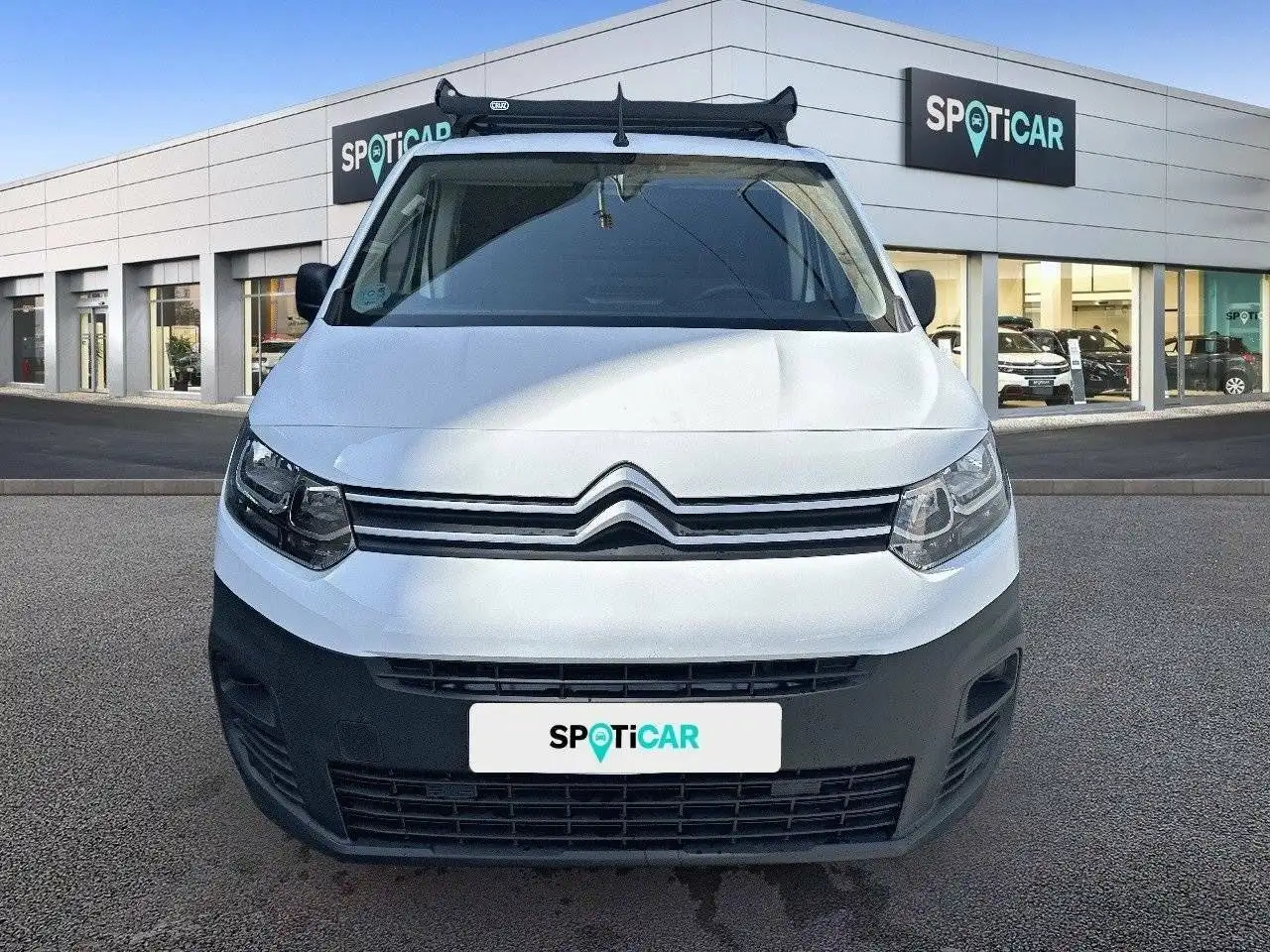 Renting Citroen Berlingo Van BlueHDi S&S Talla M Control 100 Blanco 5