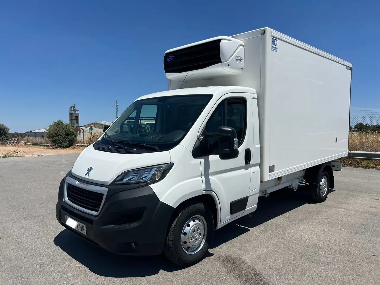 Renting Peugeot Boxer Chasis Cabina 2.0BlueHDI 435 L4 160 Blanco