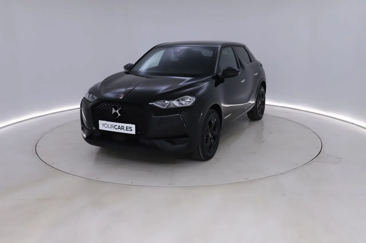 Renting DS DS3 Crossback DS 3 Crossback BlueHDi Performance Line 130 Aut.