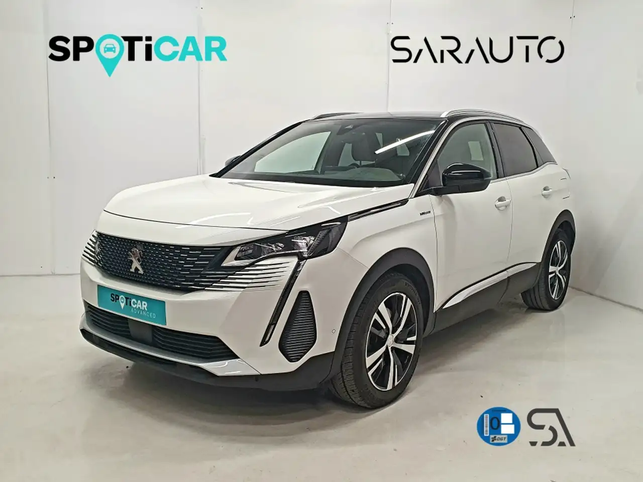 Renting Peugeot 3008 HYB PHEV 225 GT e-EAT8 Blanco