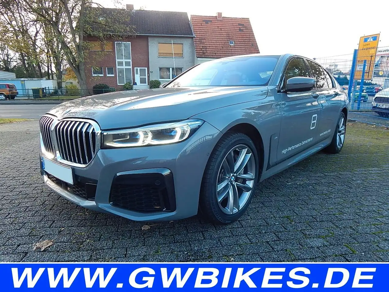 Renting BMW 740 m-sport