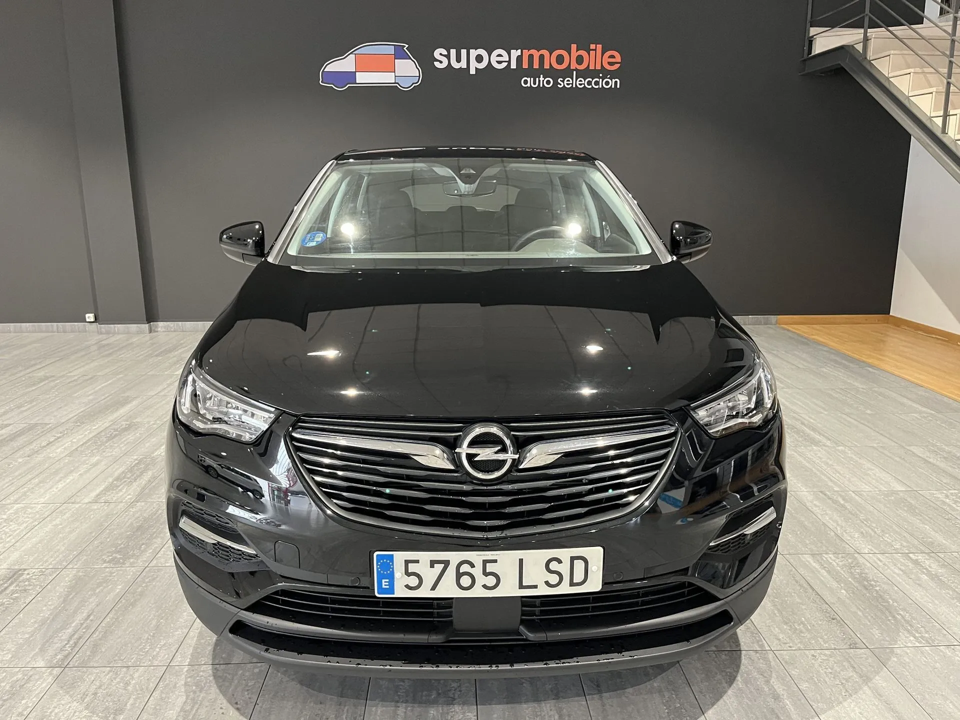 Renting OPEL Grandland X PHEV 1.6 Turbo Edition AT8 4×2 1