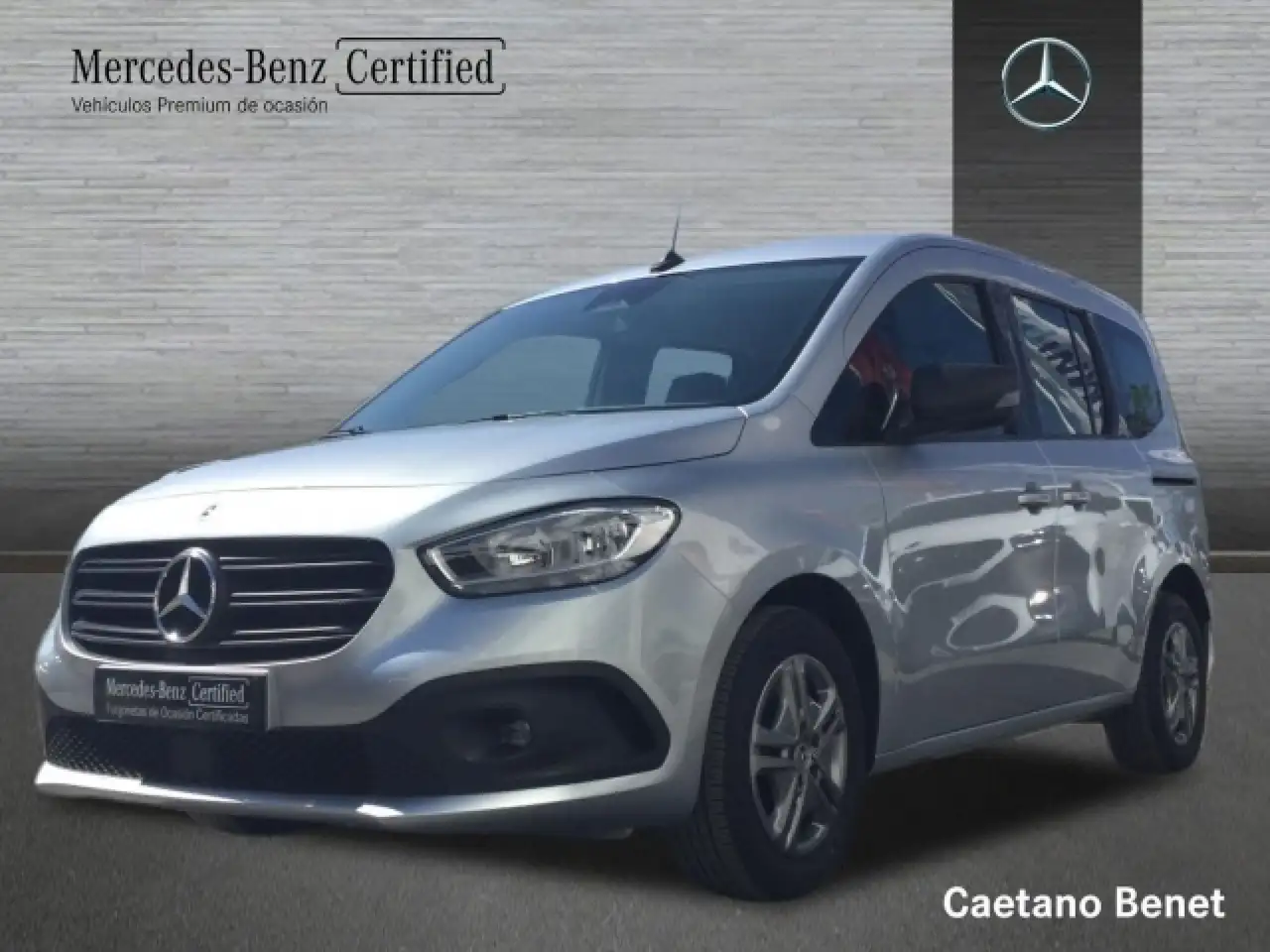 Renting Mercedes-Benz Citan Tourer 110CDI Base Plateado