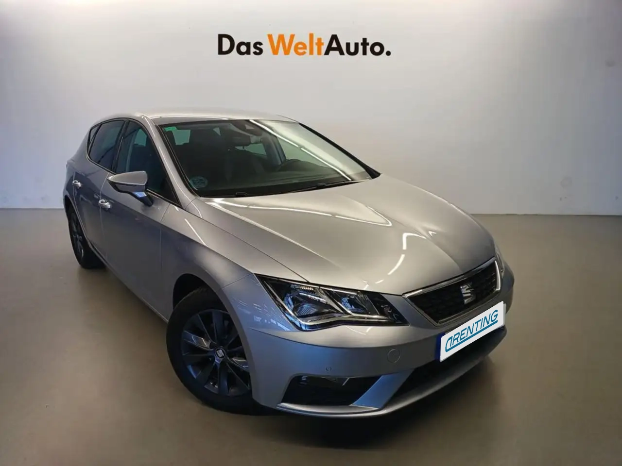 Renting SEAT Leon 1.0 EcoTSI S&S Style 115 Plateado