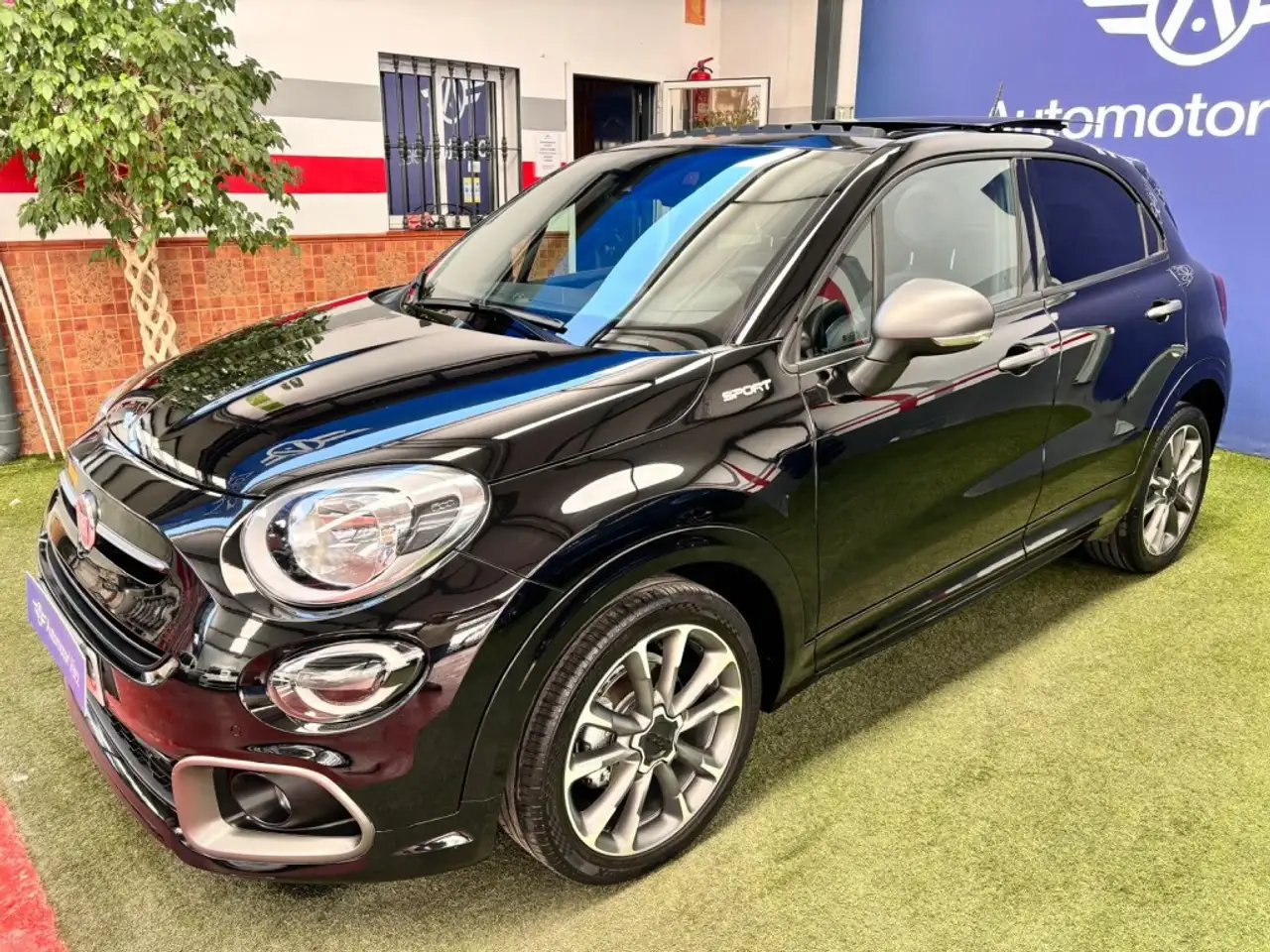 Renting Fiat 500X 1.0 Firefly S&S Sport Negro