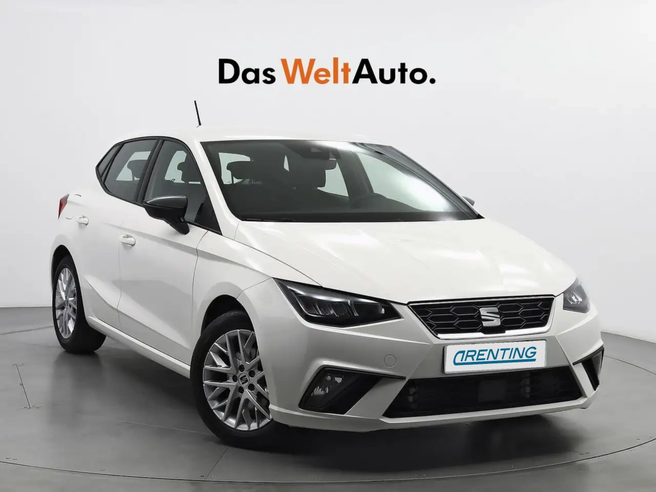 Renting SEAT Ibiza 1.0 TSI 81kW (110CV) FR Blanco 1