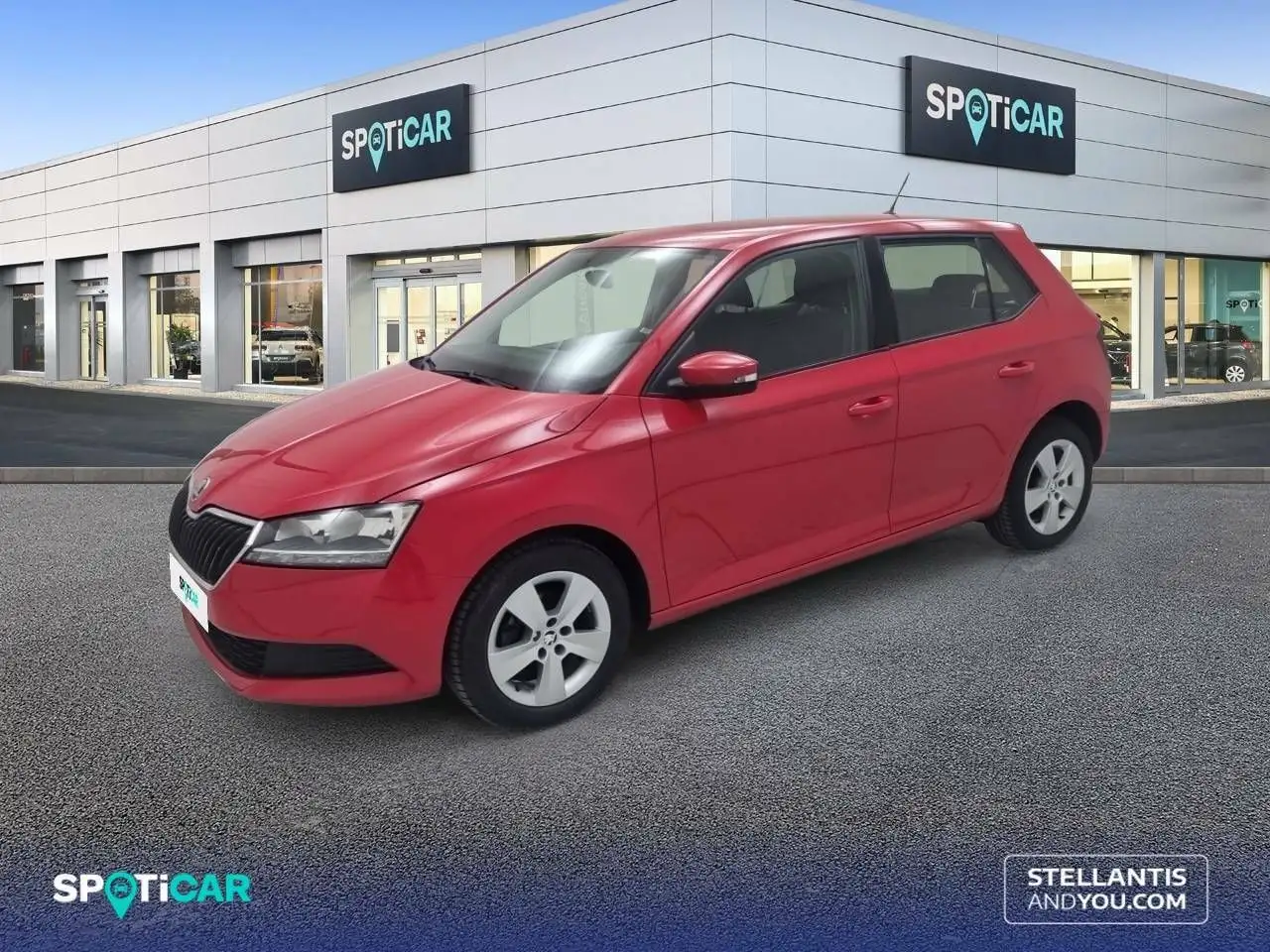 Renting Skoda Fabia 1.0 TSI Ambition Plus 70kW Rojo