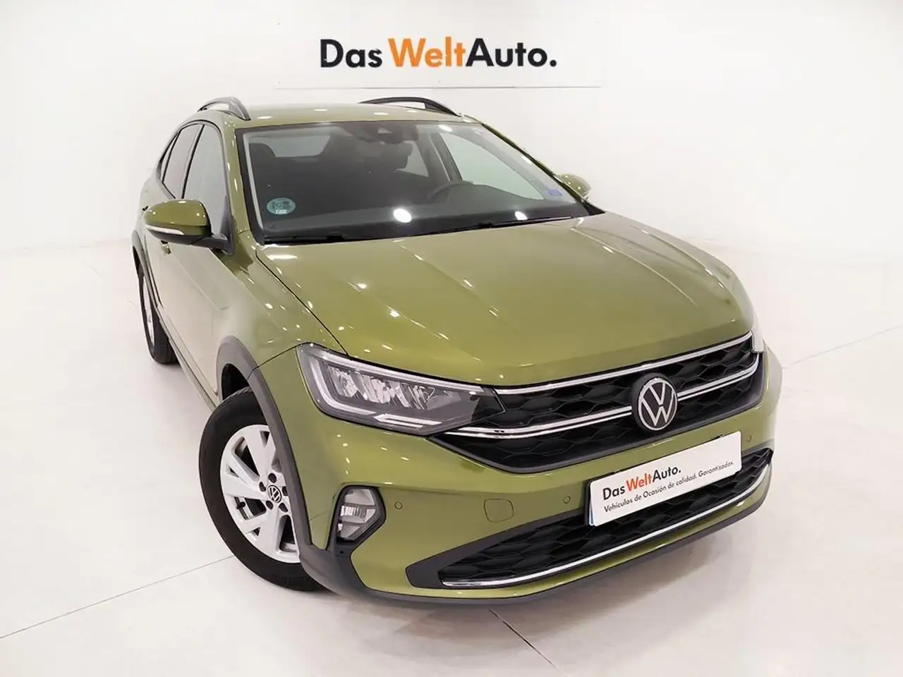 Renting Volkswagen Taigo 1.0 TSI Life 70kW Verde 1