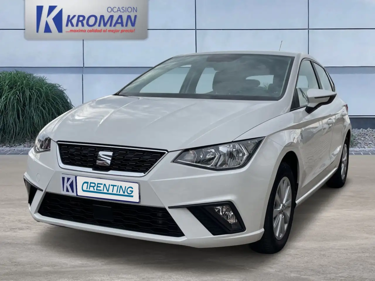 Renting SEAT Ibiza 1.0 TSI S&S Style 115 Blanco 3