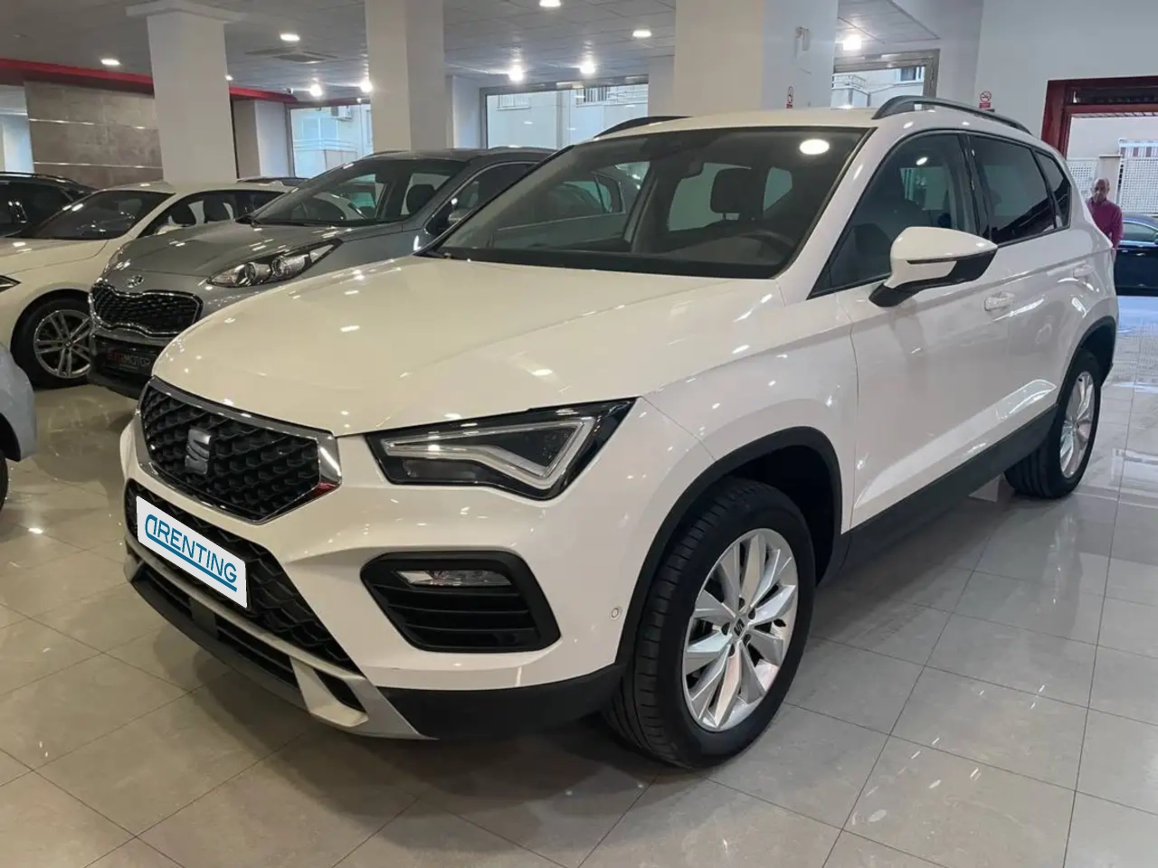 Renting SEAT Ateca 1.0 TSI S&S Style XM Blanco 1