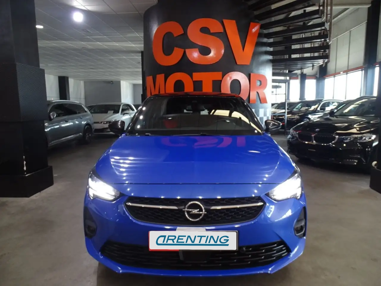 Renting Opel Corsa 1.2T XHL S/S GS-Line 100 Azul 1